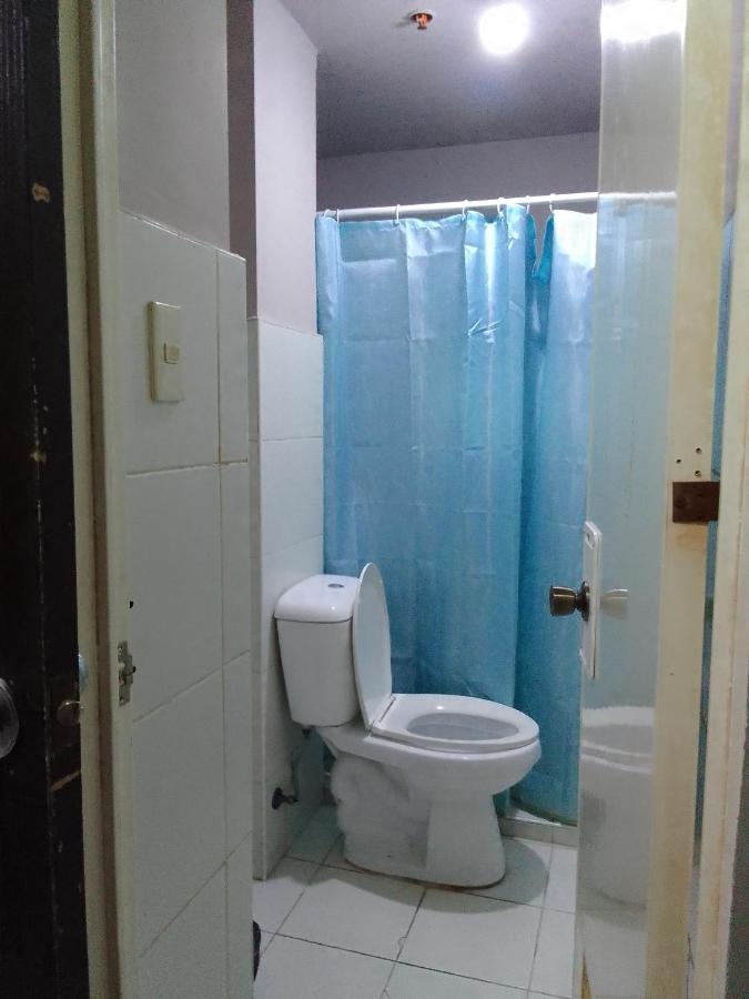 Emmanuel'S Service Apartment Near The Airport Манила Экстерьер фото
